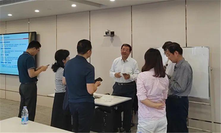 最新一前状况，全球科技、经济与社会发展的深度剖析