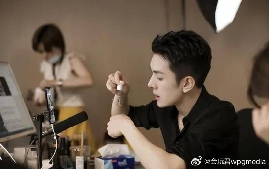 李佳琦直播间最新，探索美妆与生活的无限可能