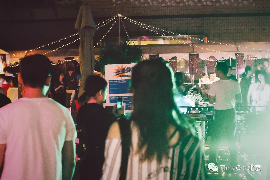 夜秀恋场最新，都市夜生活的浪漫与激情