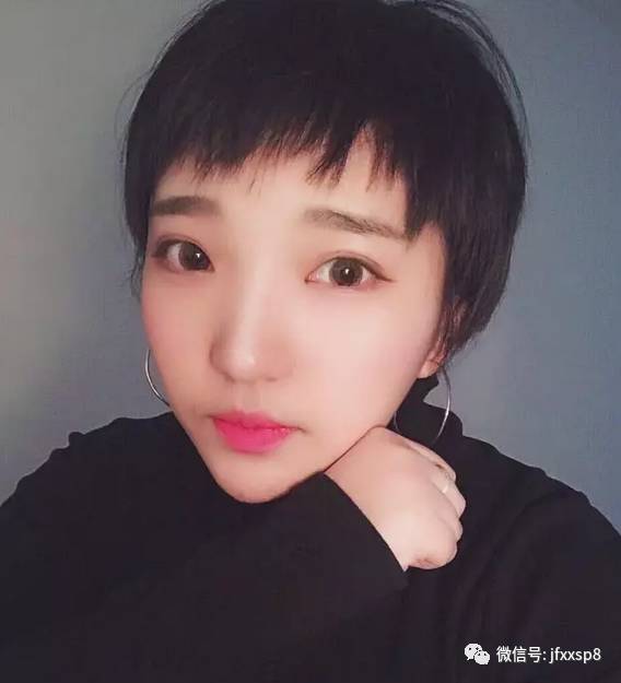 最新刘海两边，时尚潮流与个人风格的完美融合