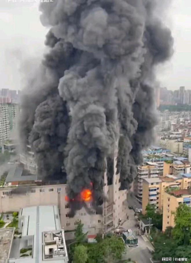 最新四川大火，一场突如其来的灾难与救援行动
