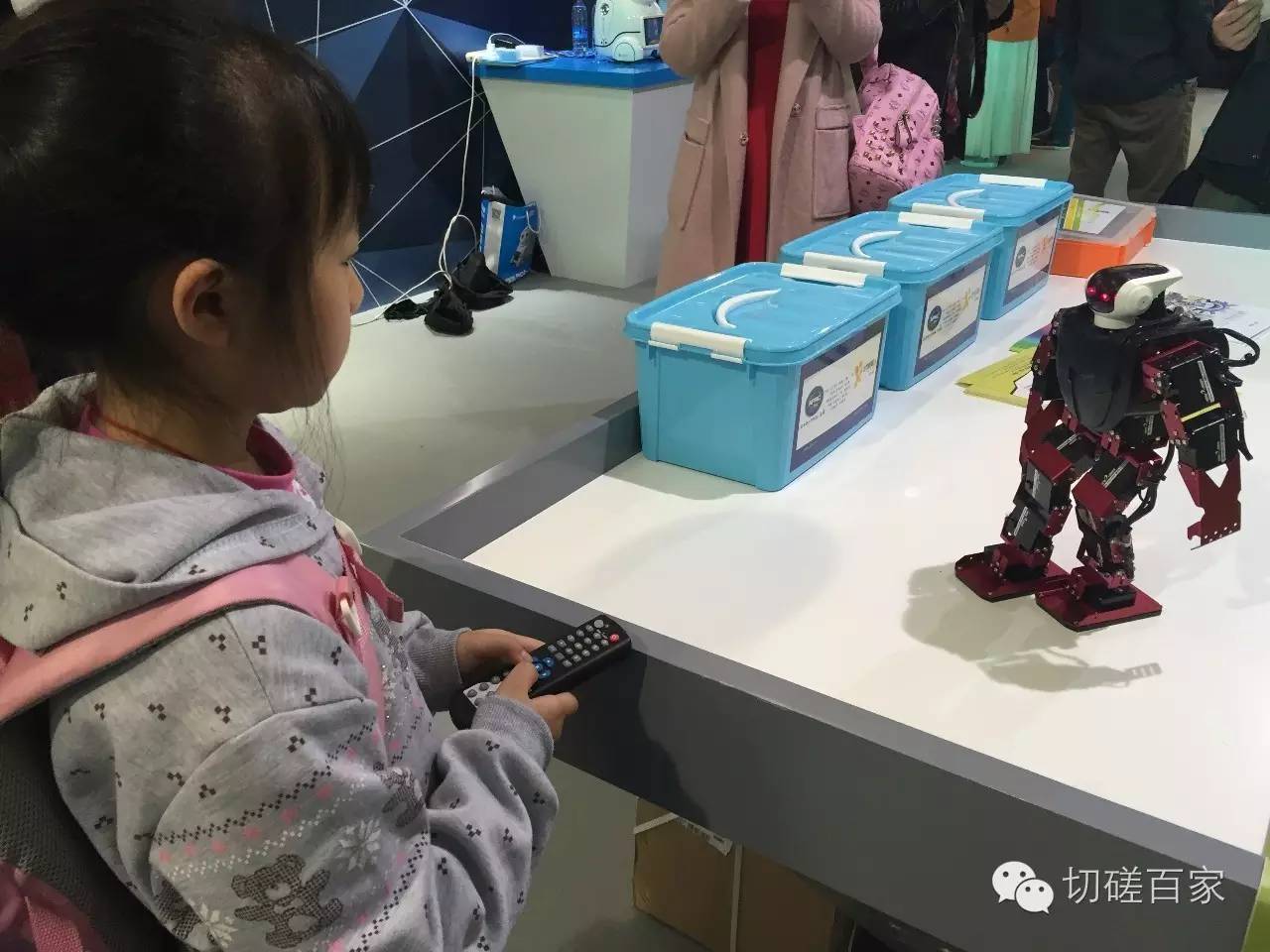小优官网最新动态，探索智能科技的新边界