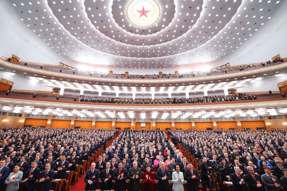 我国最新开的会，全国人民代表大会与政协会议——聚焦新时代发展蓝图